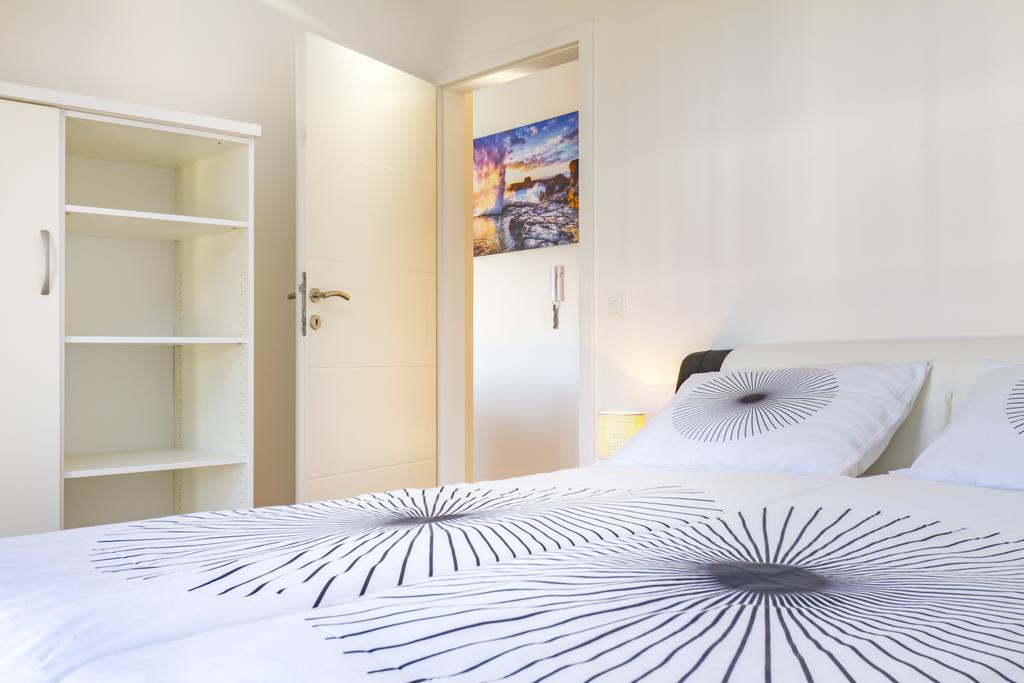 Villa Apartments Futura Вантачичи Екстериор снимка