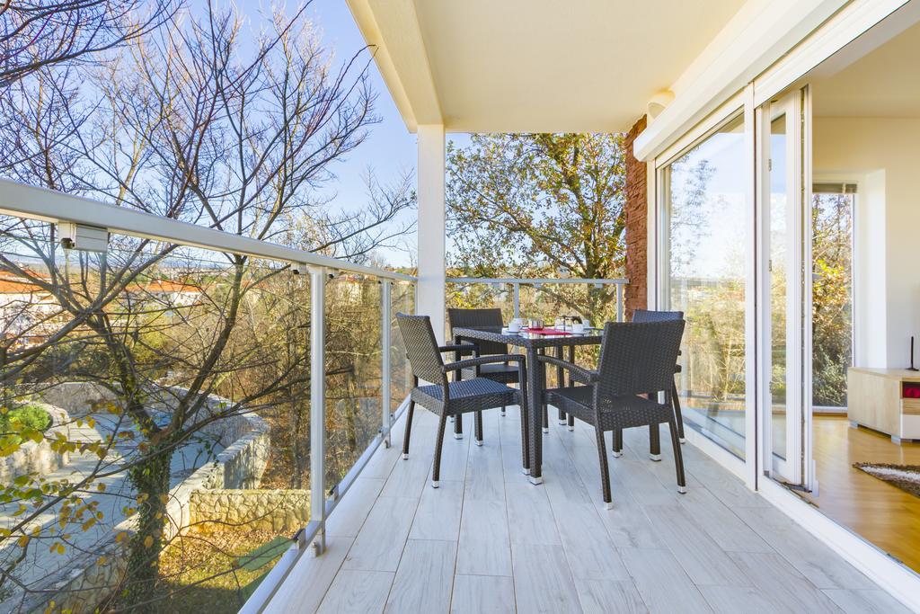 Villa Apartments Futura Вантачичи Екстериор снимка